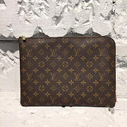 LV CLUTCH BAG MONOGRAM 32CM - 1