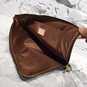 LV CLUTCH BAG MONOGRAM 32CM - 2