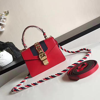 GUCCI SYLVIE LEATHER BAG Z2350