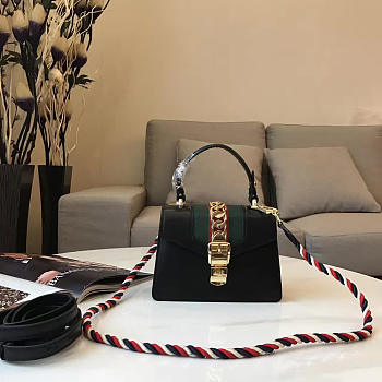 GUCCI SYLVIE LEATHER BAG Z2351