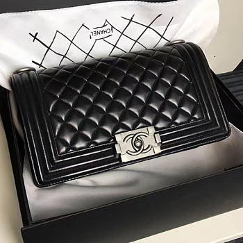 CHANEL MEDIUM CAVIAR QUILTED LAMBSKIN BOY BAG BLACK A13043 VS 03324