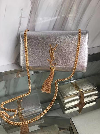 ysl kate chain wallet with tassel in crinkled metallic leather CohotBag 5055