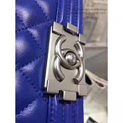 CHANEL QUILTED LAMBSKIN MEDIUM BOY BAG BLUE A67086 VS 03157 - 4