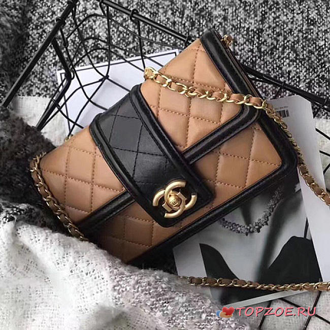 CHANEL LAMBSKIN SMALL WALLET ON CHAIN BEIGE A91365 VS 03969 - 1