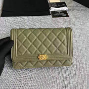 CHANEL CAVIAR WOC CHAIN BOY BAG WALLET GREEN A80287 VS 07114 - 4