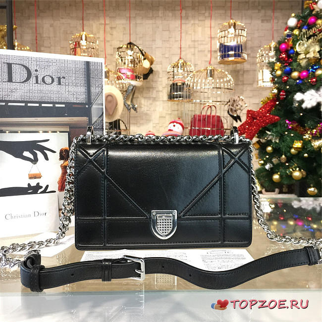 DIOR AMA 1749 - 1