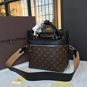 LOUIS VUITTON CITY CRUISER PM 3758 - 1