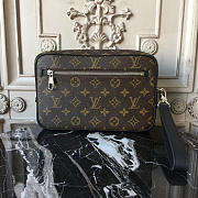 LV KASAI CLUTCH MONOGRAM BROWN 24CM - 1
