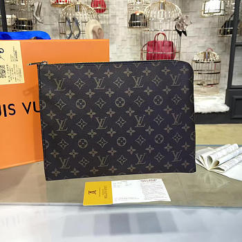 LV CLUTCH Monogram 33cm