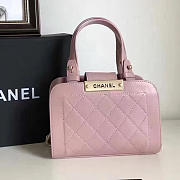 CHANEL SMALL LABEL CLICK LEATHER SHOPPING BAG PINK A93731 VS 09584 - 1