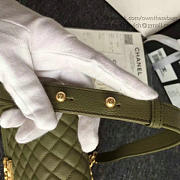 CHANEL QUILTED CAVIAR MEDIUM BOY BAG GREEN A67086 VS 09827 - 3