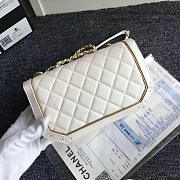 CHANEL LAMBSKIN AND CALFSKIN FLAP BAG WHITE A91836 VS 08209 - 5
