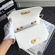 CHANEL LAMBSKIN AND CALFSKIN FLAP BAG WHITE A91836 VS 08209 - 4