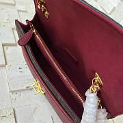 LV  victoire raisin 3043 - 5