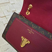 LV  victoire raisin 3043 - 4