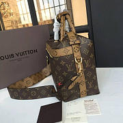 LOUIS VUITTON MONOGRAM CITY CRUISER LOCK - 5