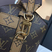 LOUIS VUITTON MONOGRAM CITY CRUISER LOCK - 2