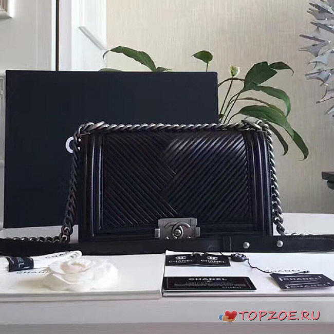 CHANEL MEDIUM CHEVRON LAMBSKIN QUILTED BOY BAG BLACK A13044 VS 09296 - 1