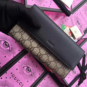 GUCCI GG SUPREME WALLET BLACK  - 2