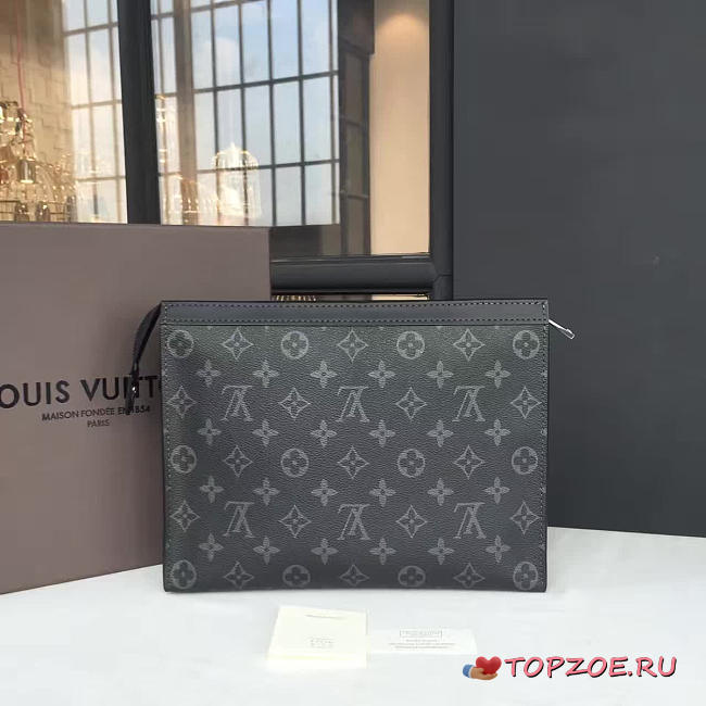 LV POCHETTE VOYAGE MM MONOGRAM ECLIPSE CANVAS 26CM - 1