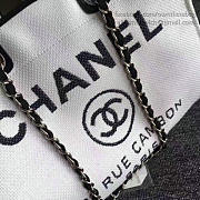 CHANEL SHOPPING BAG WHITE A68046 VS 08728 - 6