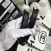 CHANEL SHOPPING BAG WHITE A68046 VS 08728 - 2