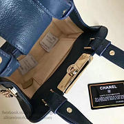 CHANEL SMALL LABEL CLICK LEATHER SHOPPING BAG BLUE A93731 VS 04747 - 3