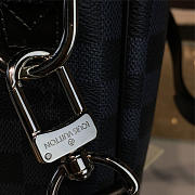 LV Oliver Briefcase 38CM - 3