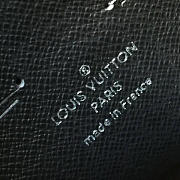 LV KASAI CLUTCH MONOGRAM 24CM - 6