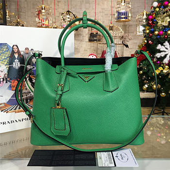 prada galleria green