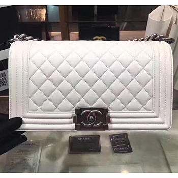 CHANEL QUILTED LAMBSKIN MEDIUM BOY BAG WHITE A67086 VS 07017