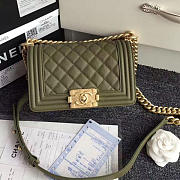 CHANEL QUILTED CAVIAR SMALL BOY BAG GREEN A67085 VS 06103 - 3