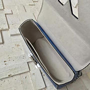 LOUIS VUITTON TWIST BLUE DENIM MM - 5