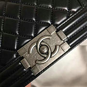 CHANEL SMALL CAVIAR QUILTED LAMBSKIN BOY BAG BLACK A13043 VS 07183 - 2