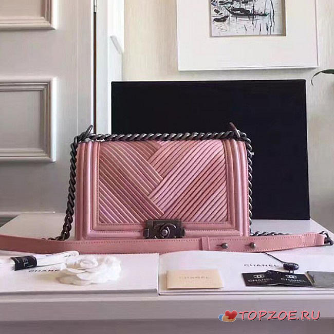 CHANEL MEDIUM CHEVRON LAMBSKIN QUILTED BOY BAG PINK A13044 VS 03443 - 1