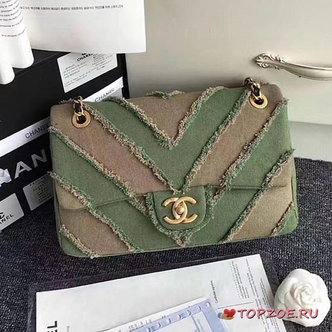 CHANEL CANVAS PATCHWORK CHEVRON MEDIUM FLAP BAG KHAKI 040101 VS 06628 - 1