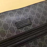 GUCCI GG SUPREME MESSENGER STYLE ‎474137 K5RLN 1095 - 2