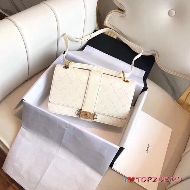 CHANEL CAVIAR STITCHED FLAP BAG WHITE - 1