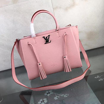LOUIS VUITTON M54570 PINK