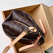 LV MONOGRAM M44546 MEDIUM HANDBAG - 6