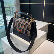 Fendi Kan I Handbag Medium Flip Leather Handbag 283m105 Khaki - 3