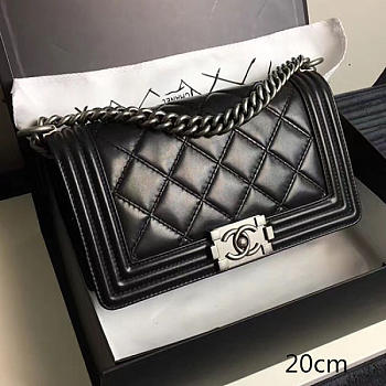 CHANEL QUILTED CALFSKIN LARGE BOY BAG BLACK A14042 VS 02171
