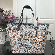 LV NEVERFULL MEDIUM SIZE HANDBAG BIG WHITE LETTER - 3