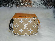 LOUIS VUITTON MICRO POCHETTE ACCESSOIRES WALLET M67579 - 5