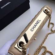 CHANEL LAMB SKIN V-TYPE CHAIN BAG YELLOW - 3