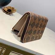 LV ZIPPY ZIPPER ZERO WALLET RIVET INLAY - 4