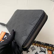 LV HOLLOW SINGLE PULL WALLET M58431 BLACK - 2