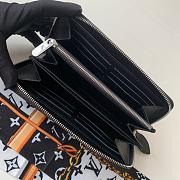 LV HOLLOW SINGLE PULL WALLET M58431 BLACK - 4