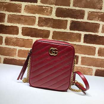 NEW GUCCI SHOULDER BAG CHAIN BAG RED