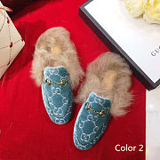 GUCCI RABBIT FUR FLAT SLIPPERS - 2